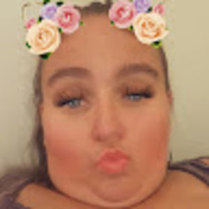 Meet your Posher, Suzanne